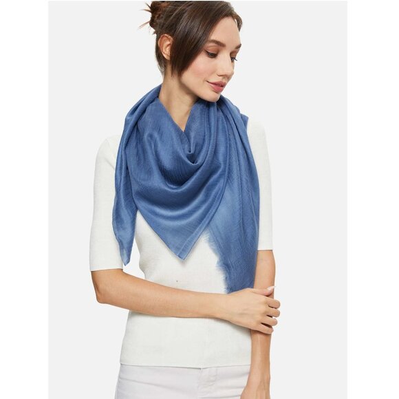 NWOT Ovcio Featherlight Cashmere Scarf Dark Blue - Picture 6 of 12